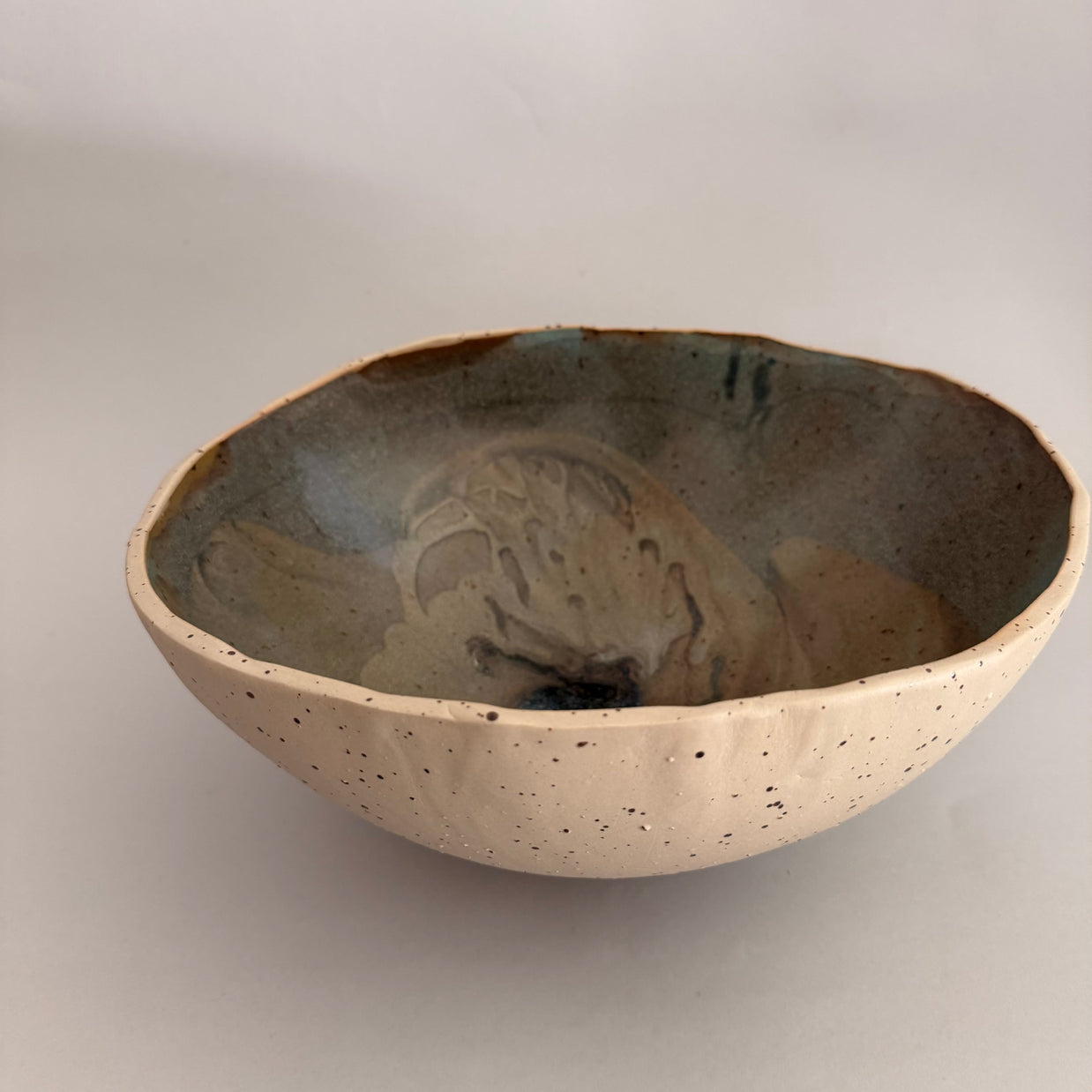 The Levitating Bowl